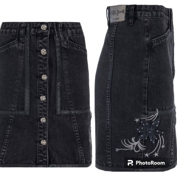 DESIGUAL black wash denim skirt size 28 (US8) - Picture 4 of 15